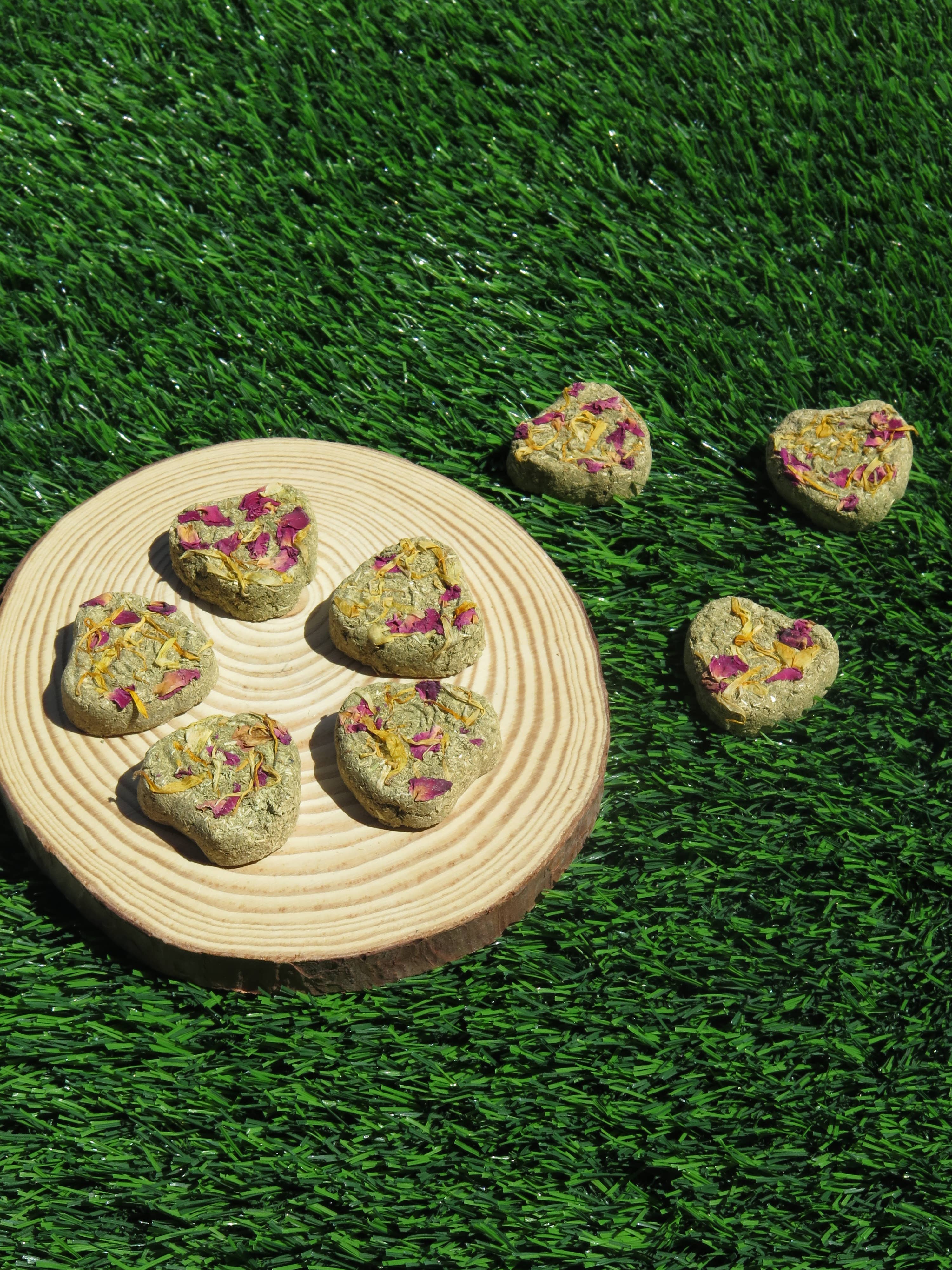 Hayflower Minicakes (4pcs)