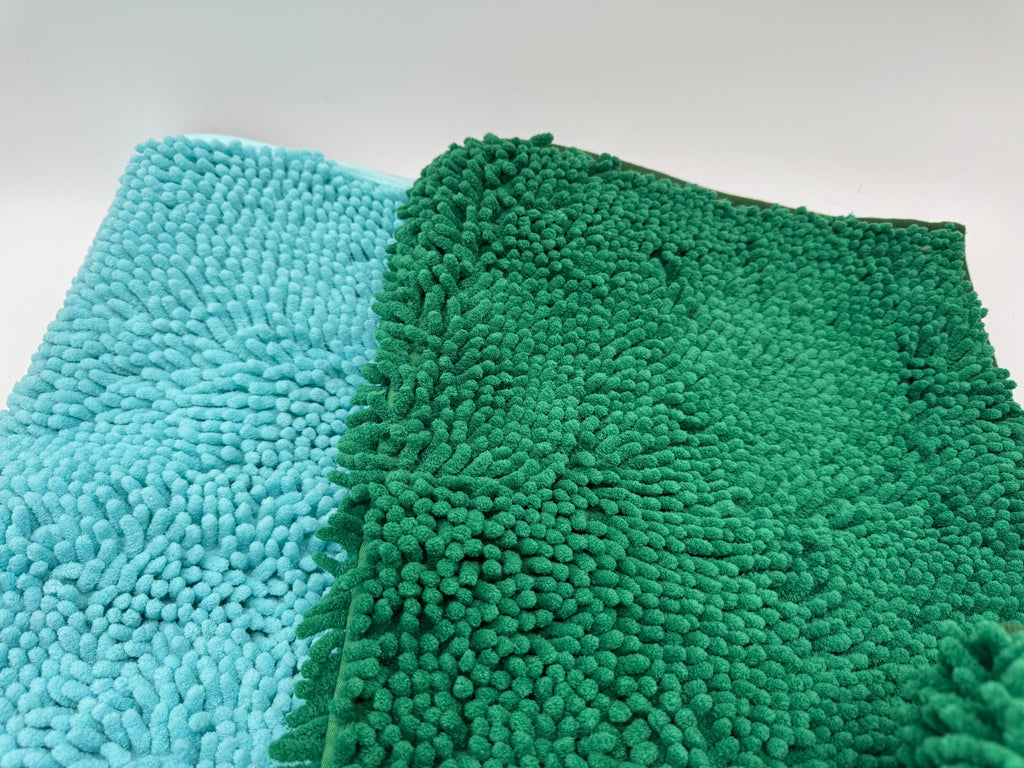 Solid Cozy Chenille Rug 27x47
